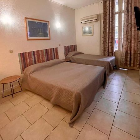 Hotel Alexander Перпинян Екстериор снимка