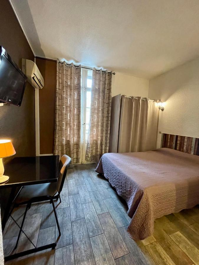 Hotel Alexander Перпинян Екстериор снимка