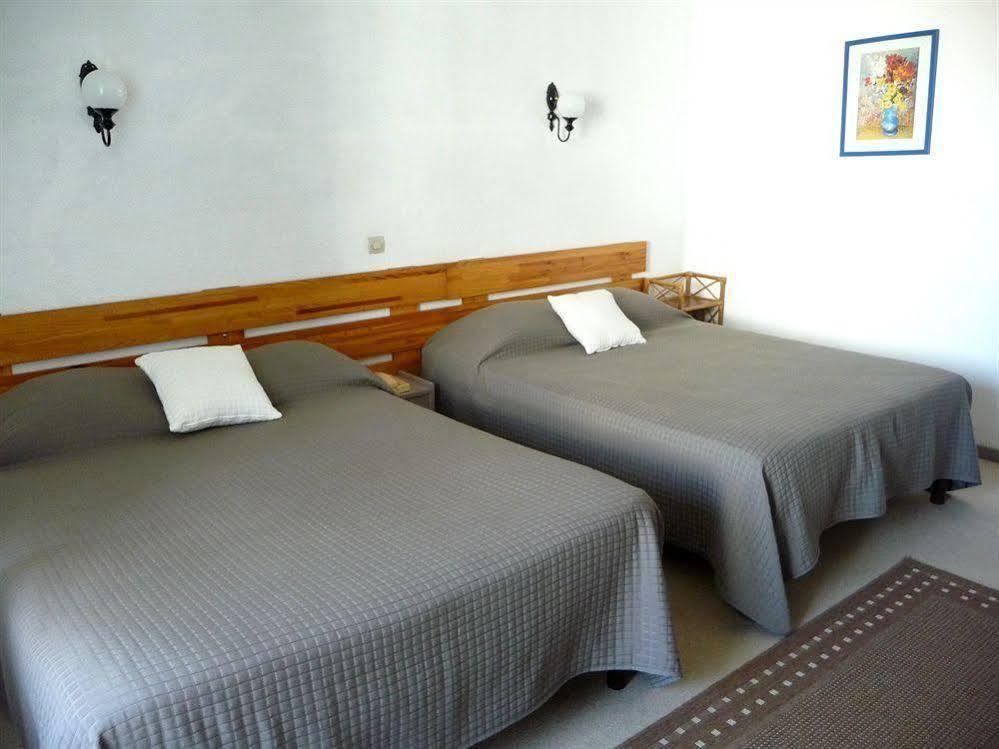 Hotel Alexander Перпинян Екстериор снимка
